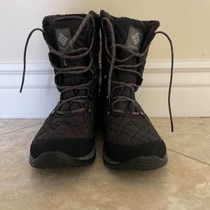Columbia Snow boots.
